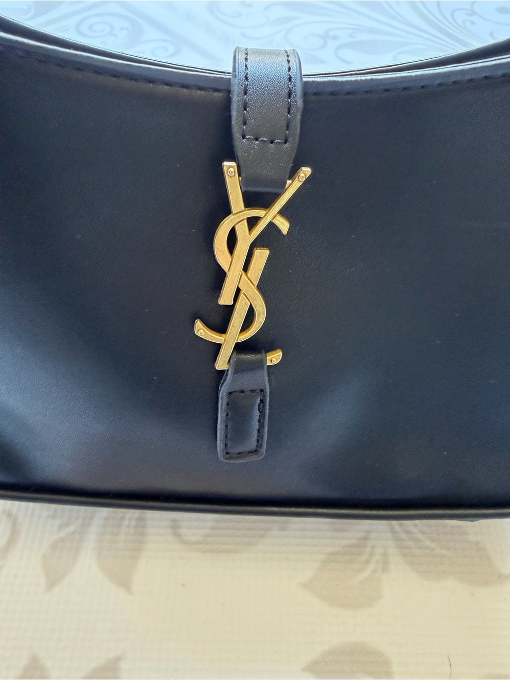 YSL Saint Laurent Smooth Leather Shoulder Bag - Black with Gold Hardware - Picture 7 of 16